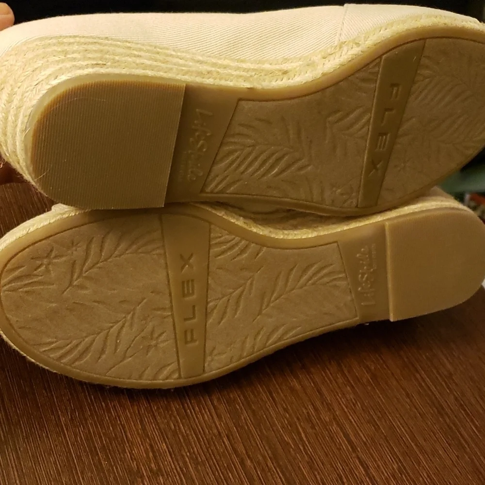 LifeStride Women's Sola Espadrille Wedge Sandal Size 8W